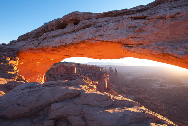 Sunrise at Mesa Arch
