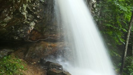 1060978.jpg 1060978.jpg