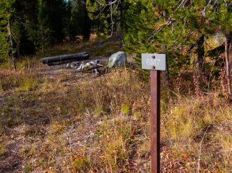YNP_Day-5_6M7_sign&camp.jpg YNP_Day-5_6M7_sign&camp.jpg