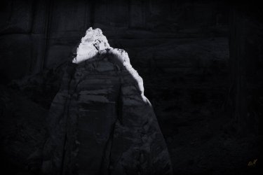 RCM09229-South of the Crack 11-2022-221126-75.jpg