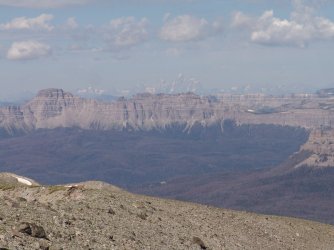 Absaroka Pinnacles and Tetons from Ramshorn..jpg