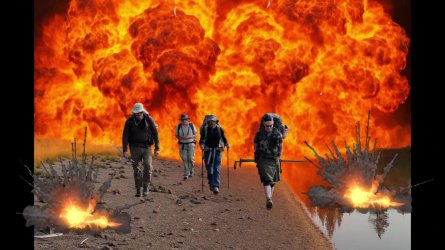 Buffalo Lake Boundary Creek Dunanda Falls - frame at 10m3s.jpg