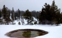 yellowstone_geyser_basin.jpg