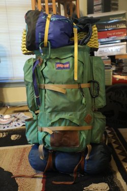 Jansport_D3_02.jpg