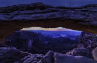 Mesa Arch 03 Small.jpg
