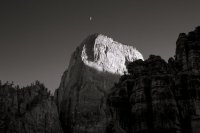 10.29.14 Zion Cliffs and Moon Orange Filter.jpg