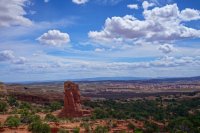 Beautiful view at arches NP.jpg