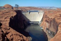 Glen_Canyon_Dam_and_Bridge.JPG