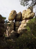 Leaning rocks-P2101991.jpeg Leaning rocks-P2101991.jpeg
