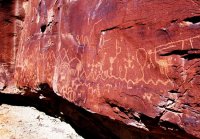 186_9mc_big-panel_petroglyph.jpg