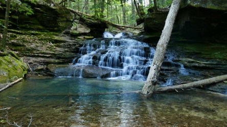 1060385.jpg 1060385.jpg