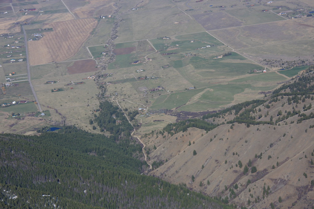 17223685572_3fdc61c096_b.jpg