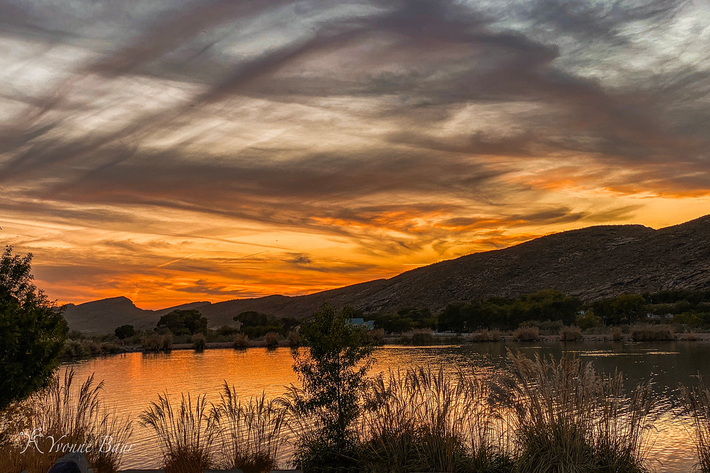 sunset%20copy-XL.jpg