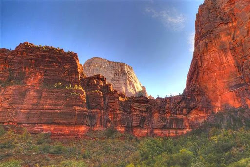 zion%20sd%202%20004_tonemapped%20%28Large%29%20%28Small%29.jpg