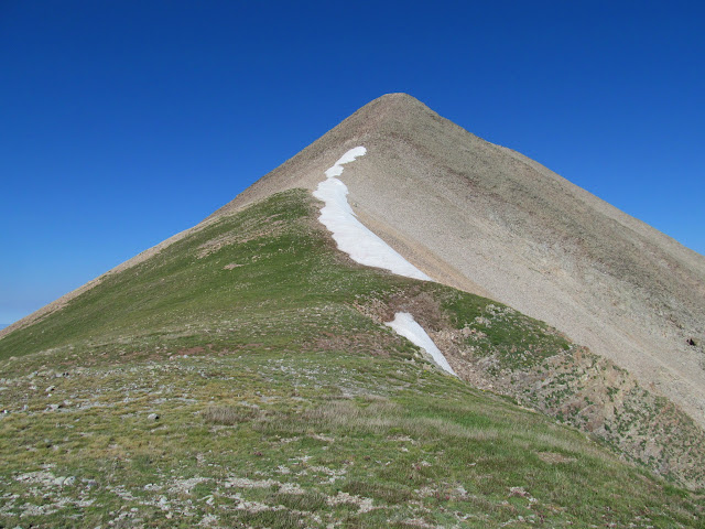 9JIHvUST9TKFnKjKSEI1Ghw6nXAtu5wdJjQwIYN9-O7it1J8K5Q8QBtaNy18E940Qvcls2E59Iu26YAtbA=s640