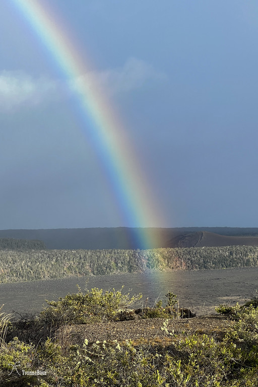 rainbow%20in%20the%20crater%202%20copy-XL.jpg